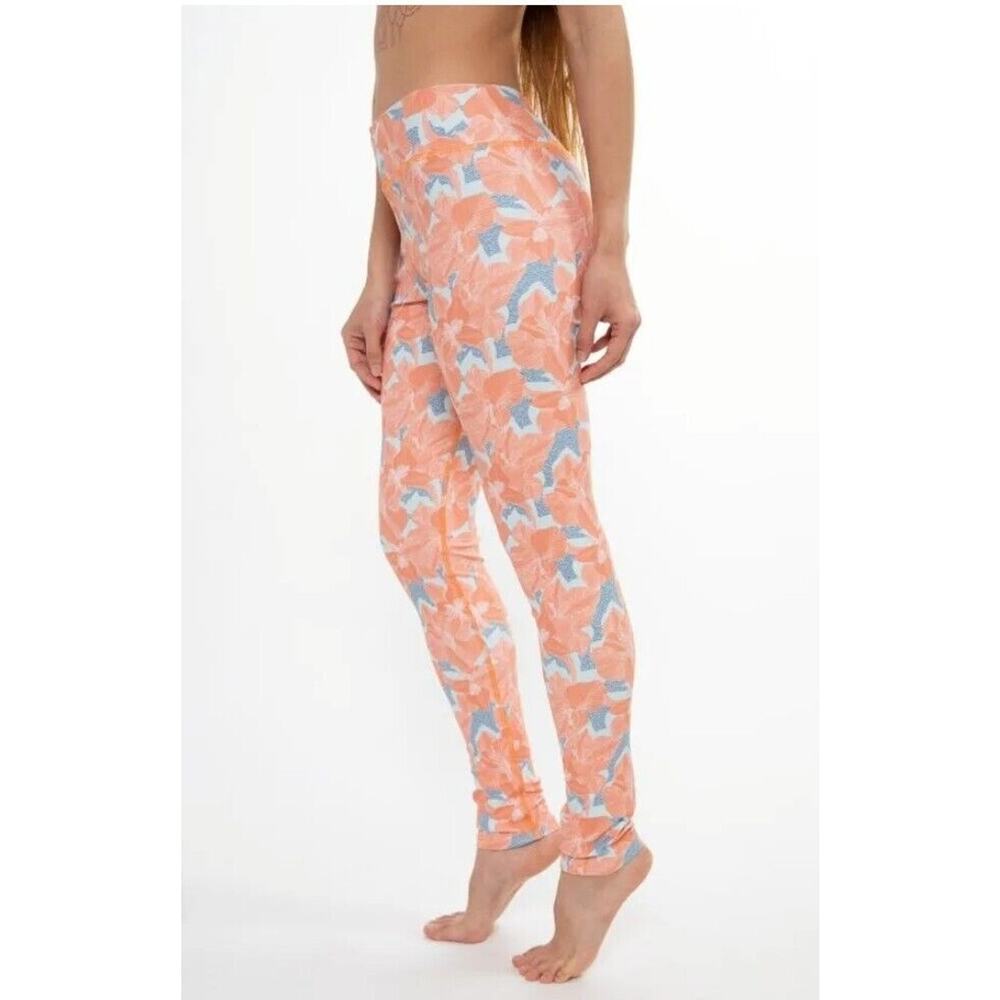 REEL SKIPPER WATER LEGGINGSCoral Blossom Size Medium